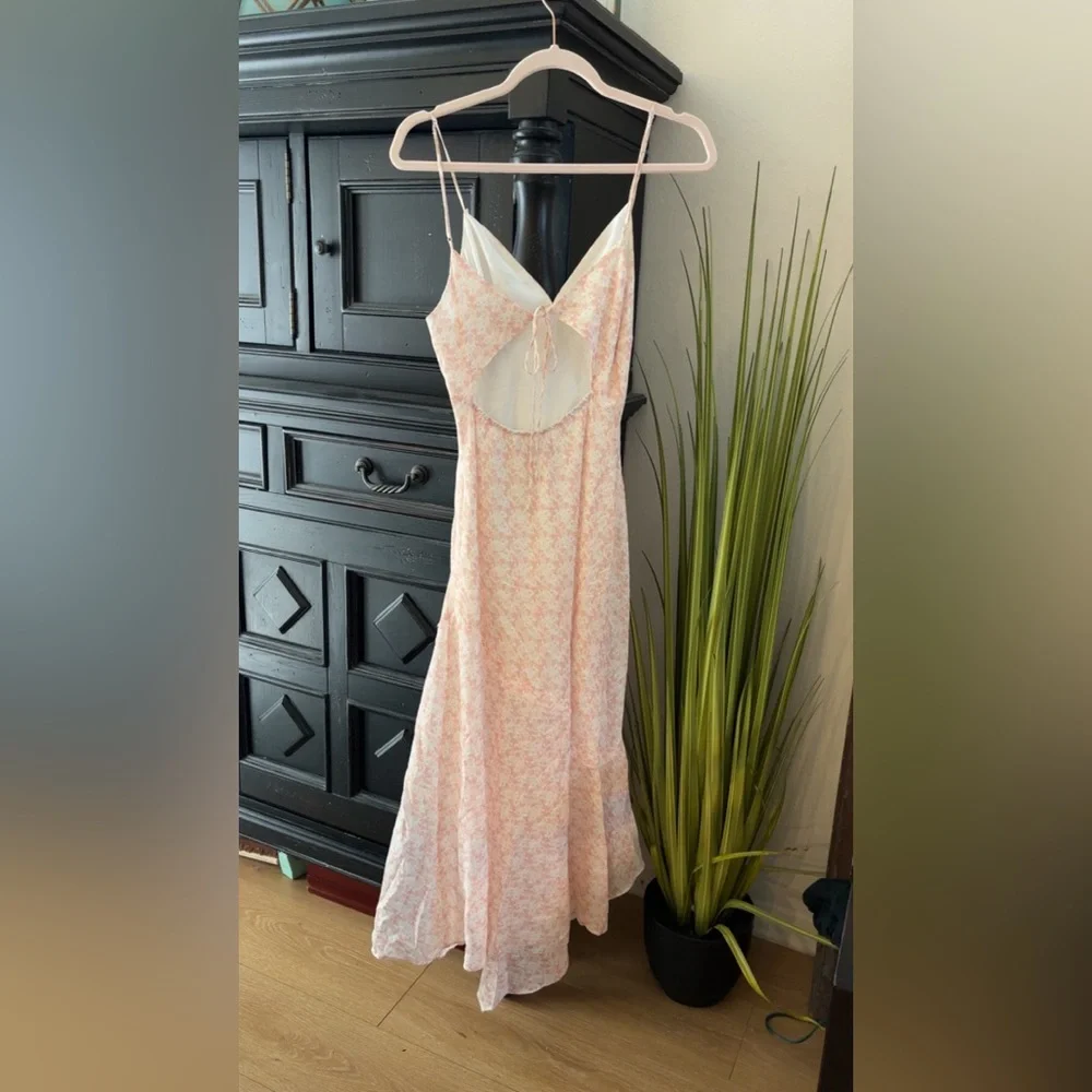 Isabelle’s Cabinet Light Pink Floral Slip Maxi Dress - Picture 2 of 3